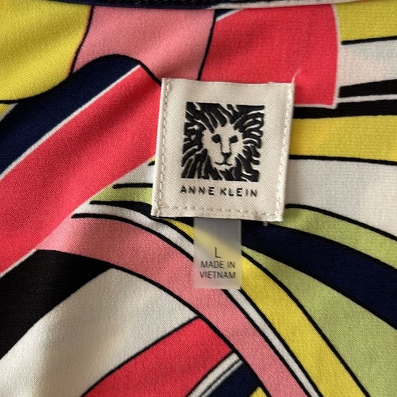Anne Klein multi colored top - Picture 3 of 3